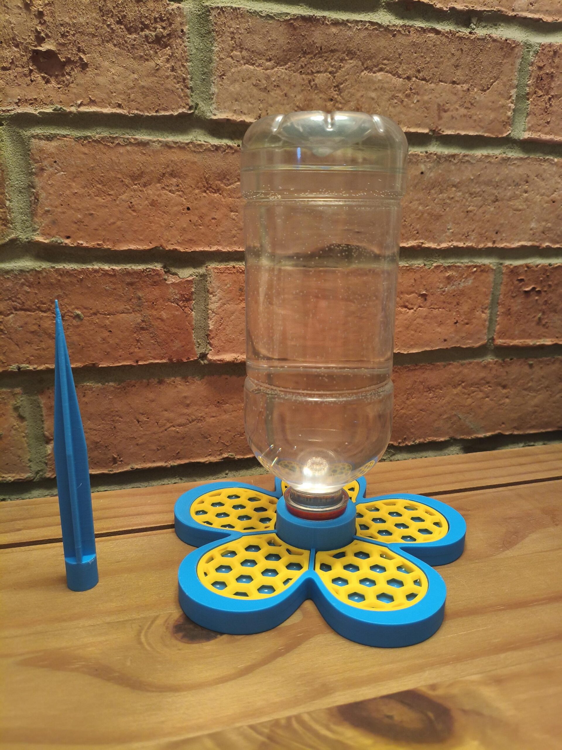 Bee Hydration Station | Garden Pollinator Water Drinker, Safe Bee Bath for Butterflies - Image 8