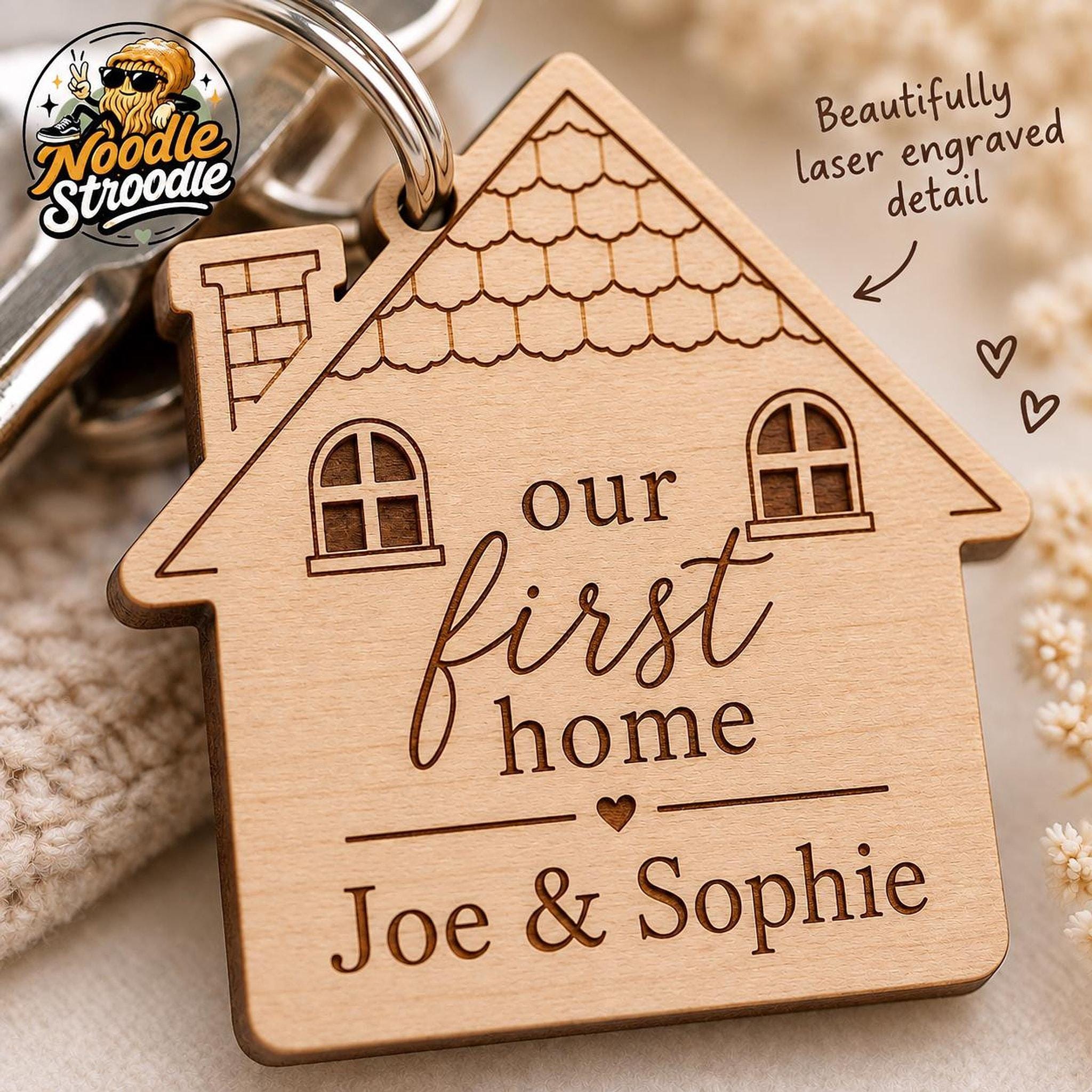 Personalised Wooden House Keyring, First Home Gift for Couples (Engraved Names) (2 Pack) - Image 4